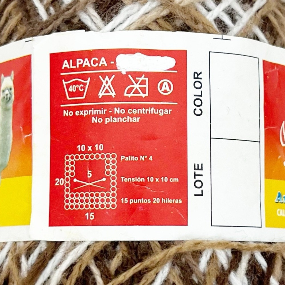 Peruvian Alpaca Blend Yarn 100g Skein - Picture 8 of 10